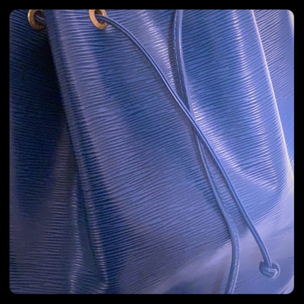 Louis Vuitton GM Noe handbag